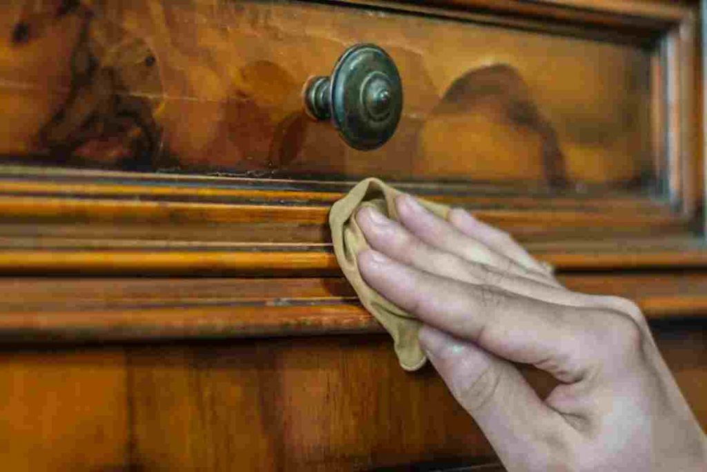 Pulire I Mobili Di Legno Come pulire il grasso dai mobili da cucina in legno Preparare questa